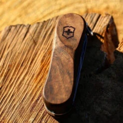 Victorinox Nail Clip 580 - Walnut 8 Victorinox Nail Clip 580 - Walnut -Montanic Sale Store 0.6461.63 6 600x600 c9ab08a7 8ac1 4f69 a523 4050c24c844b