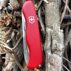 Victorinox Adventure Red Liner-Lock V0.8453 -Montanic Sale Store 0.8453 5 600x600 5e67c86c a2e4 460f ad41 2136ef9b65fa
