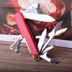 Victorinox Traveller Lite - Red Transparent 8 Victorinox Traveller Lite - Red Transparent -Montanic Sale Store 1.7905.AVT 6 600x600 e128f41d 4078 4d24 ad2d d6ef8172b257