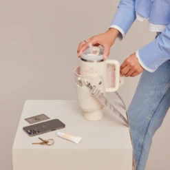 STANLEY® The All Day 40oz Quencher Carry Crossbody Bag 33 STANLEY® The All Day 40oz Quencher Carry Crossbody Bag -Montanic Sale Store 10 12445 023 3