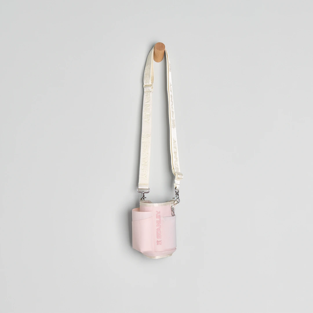 STANLEY® The All Day 40oz Quencher Carry Crossbody Bag 19 STANLEY® The All Day 40oz Quencher Carry Crossbody Bag - Image 19