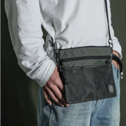 KZM Essential Sacoche Bag -Montanic Sale Store 21 13520d5d c85f 4d6e 9a51 cecd81756658