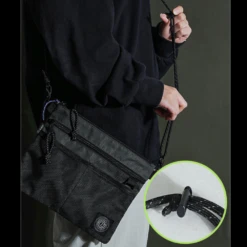 KZM Essential Sacoche Bag -Montanic Sale Store 23 1d2d7189 3faa 4f54 8dd7 370064f355a2