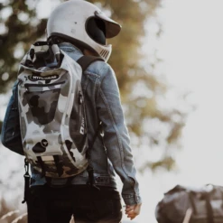 Hypergear 20L Dry Pac Tough - Red -Montanic Sale Store 302076 5 600x600 c524ba3e b686 46a8 a32d a1586692b4b5