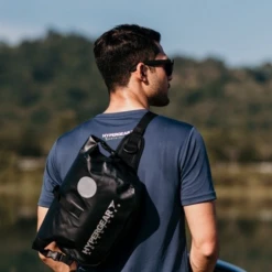 Hypergear Large Waist Pouch -Montanic Sale Store 303032 6 600x600 2d1def43 77ec 4357 b563 3c355a301508