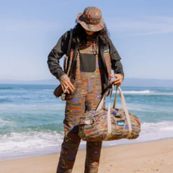 Kavu Tide Rip Water-Resistant Large Duffel Bag 46L -Montanic Sale Store 30oz 2 ffe110f3 81a4 4959 95ac 5f848b364dc9