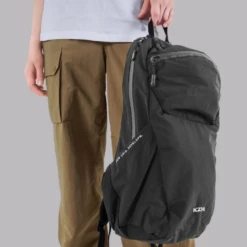 KZM Escape Bag Black -Montanic Sale Store 9 c8053cc9 f5aa 4a21 8d08 cc89ef7096e4