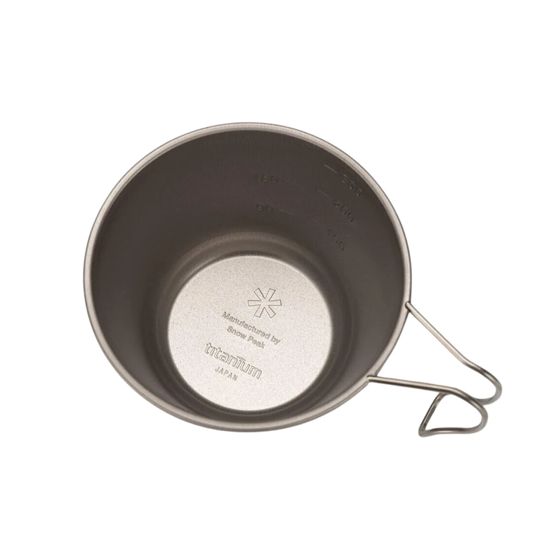 Snow Peak Deep Titanium Backpacker's Cup With Lid 3 Snow Peak Deep Titanium Backpacker's Cup With Lid - Image 3