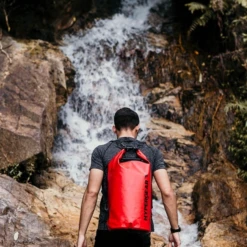 Hypergear Dry Bag 20L -Montanic Sale Store Lifestyle20L 1 600x600 3e4589ef 431e 4992 b89a 196a9e6038c3