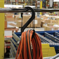 Nite Ize S-Biner Double Carabiner #10 -Montanic Sale Store SBP10 03 01BG 2 600x600 e46b5eb4 3462 44ef 9b97 a565ecb2eb3f