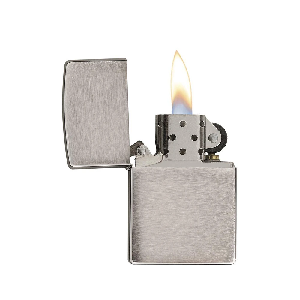 Zippo 200 Classic Brushed Chrome - Refillable Windproof Lighter 2 Zippo 200 Classic Brushed Chrome - Refillable Windproof Lighter - Image 2